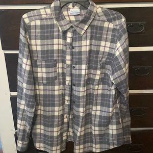 Columbia womens flannel size Large